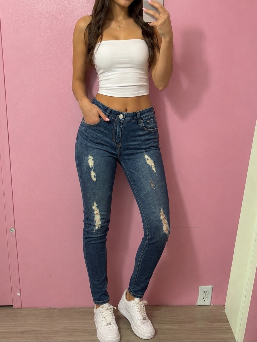 Armani Exchange Women's Skinny Jeans Size 4 Blue torn